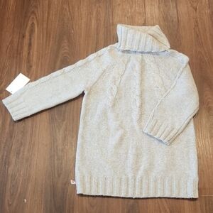 GAP Gray Cable-Knit Turtleneck Sweater